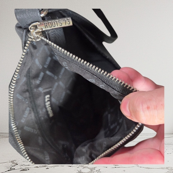 Roots Black Cute Crossbody Bag with Tassel - Picture 4 of 13